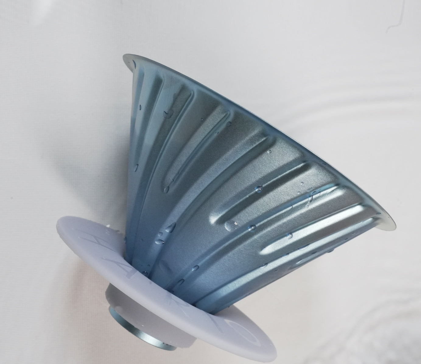 Hario V60 Titanium Dripper – Size 01 Titanium Blue | VDTI-01-TBU-CEX