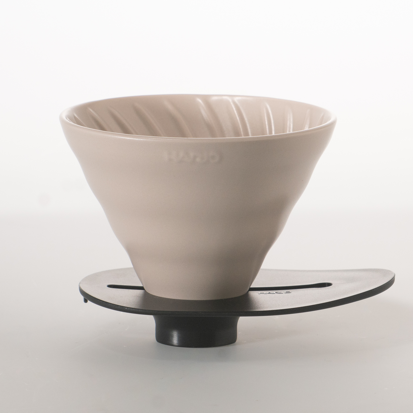 V60 Switch & Match Ceramic Dripper Size 02