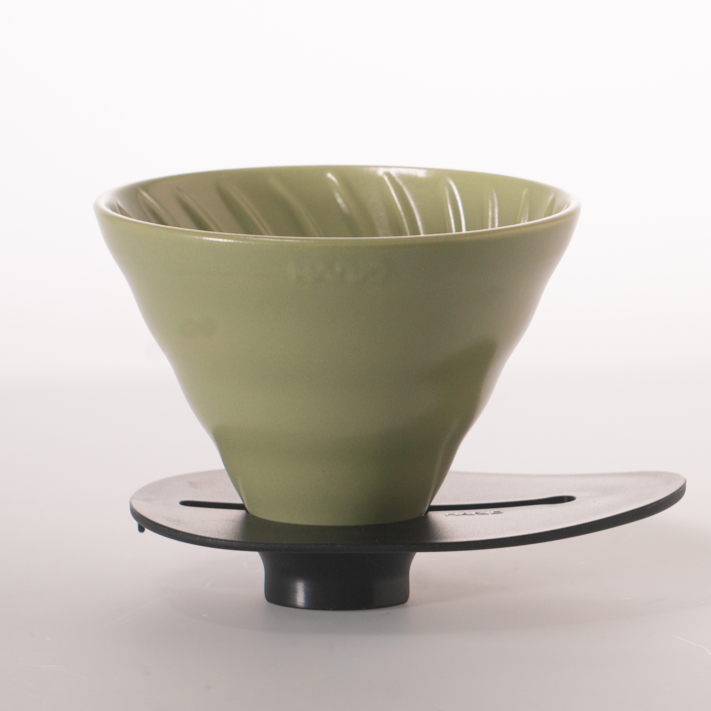 V60 Switch & Match Ceramic Dripper Size 02