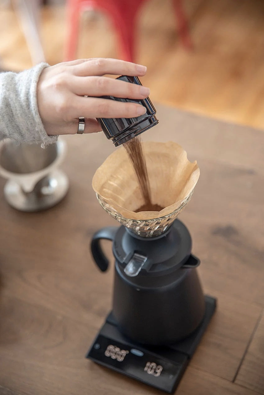 V60 Paper Filter for 03 Size Drippers (100 count) – Hario Asia